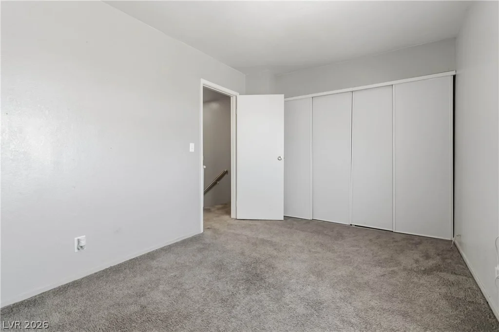 6024 Pebble Beach, Las Vegas, NV 89108