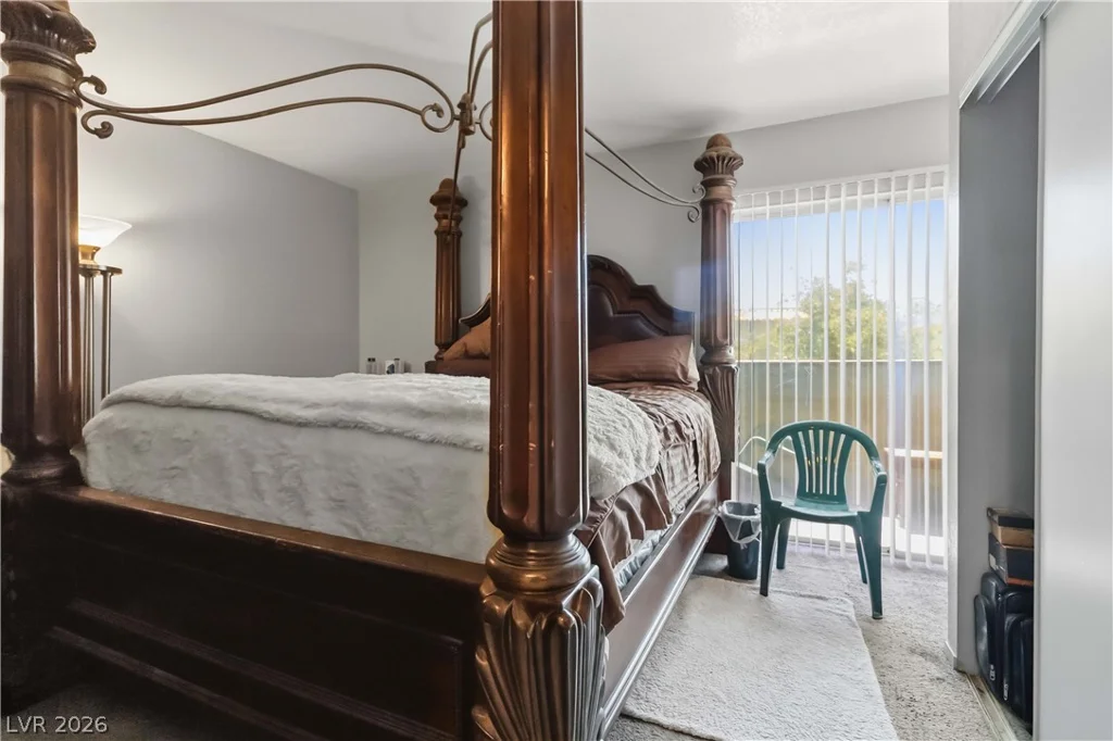 6024 Pebble Beach, Las Vegas, NV 89108