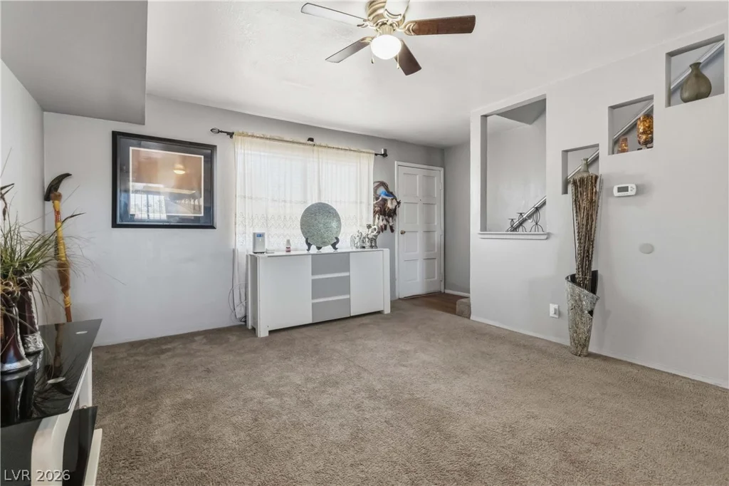 6024 Pebble Beach, Las Vegas, NV 89108