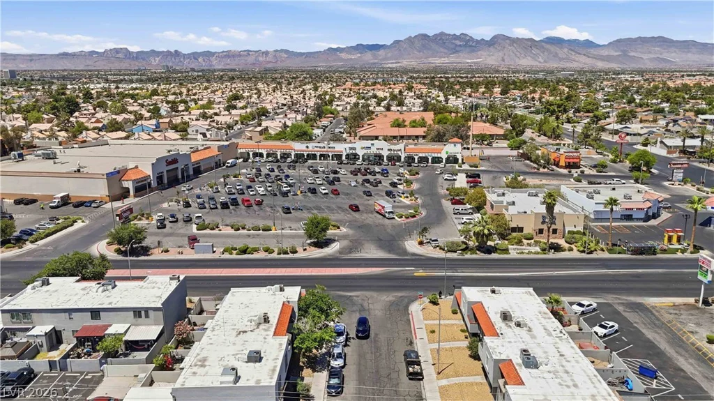 6024 Pebble Beach, Las Vegas, NV 89108