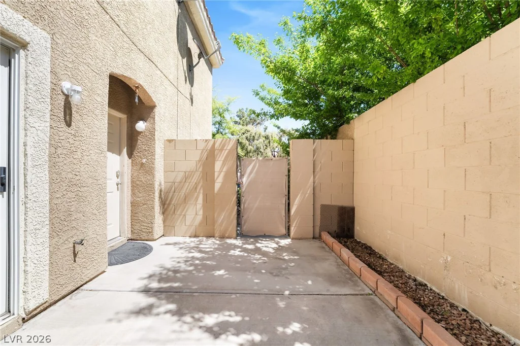 9631 Lame Horse, Las Vegas, NV 89123