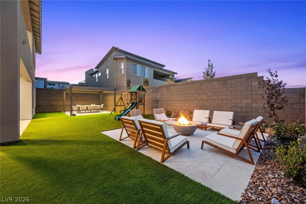 11966 Rockview Point, Las Vegas, NV 89138