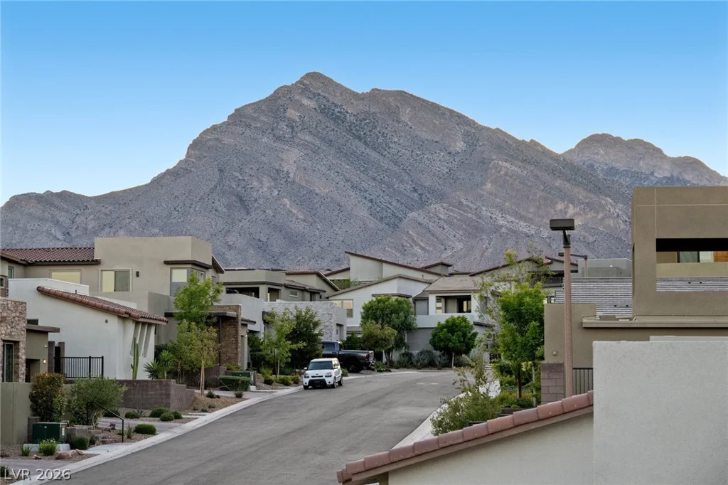 11966 Rockview Point, Las Vegas, NV 89138