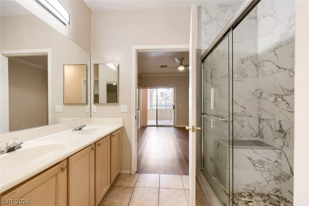 7450 Eastern, Las Vegas, NV 89123