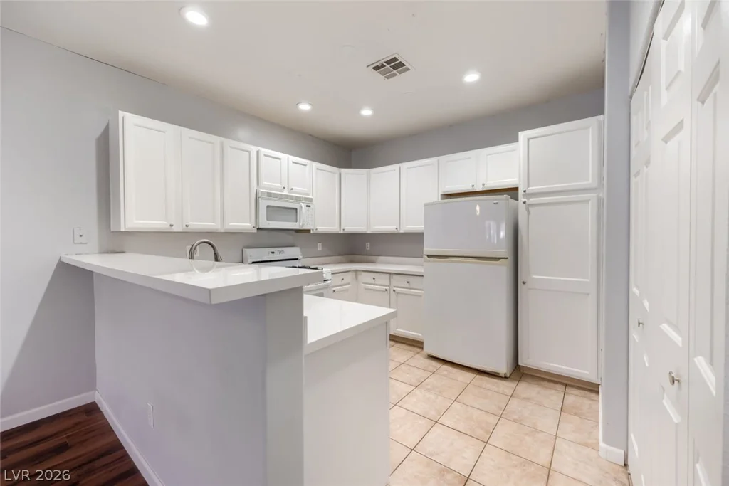 7450 Eastern, Las Vegas, NV 89123