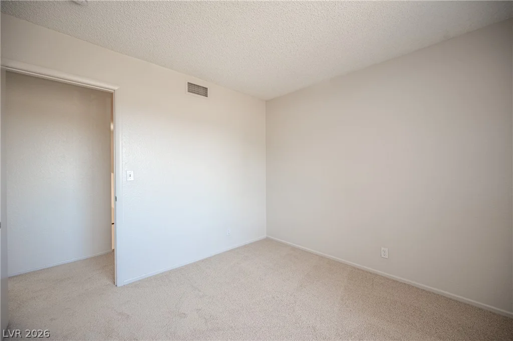 4386 Newhaven, Las Vegas, NV 89147