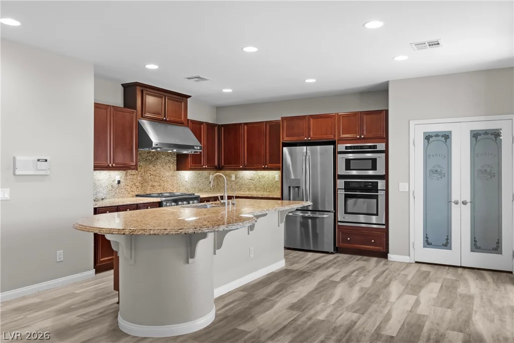 9335 Enchanted Grove, Las Vegas, NV 89149