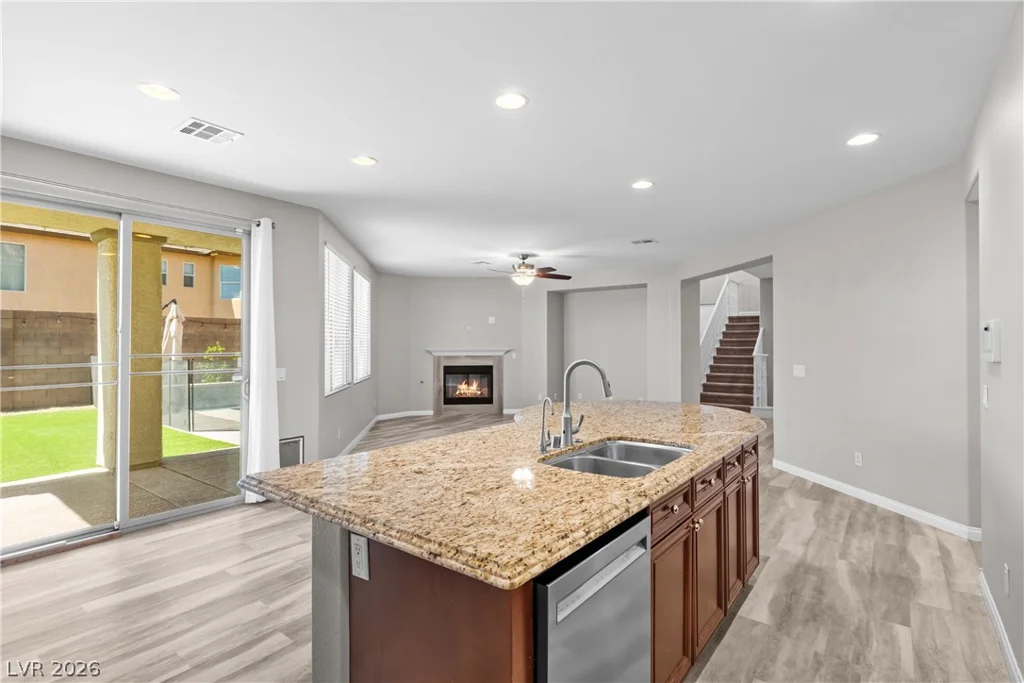 9335 Enchanted Grove, Las Vegas, NV 89149