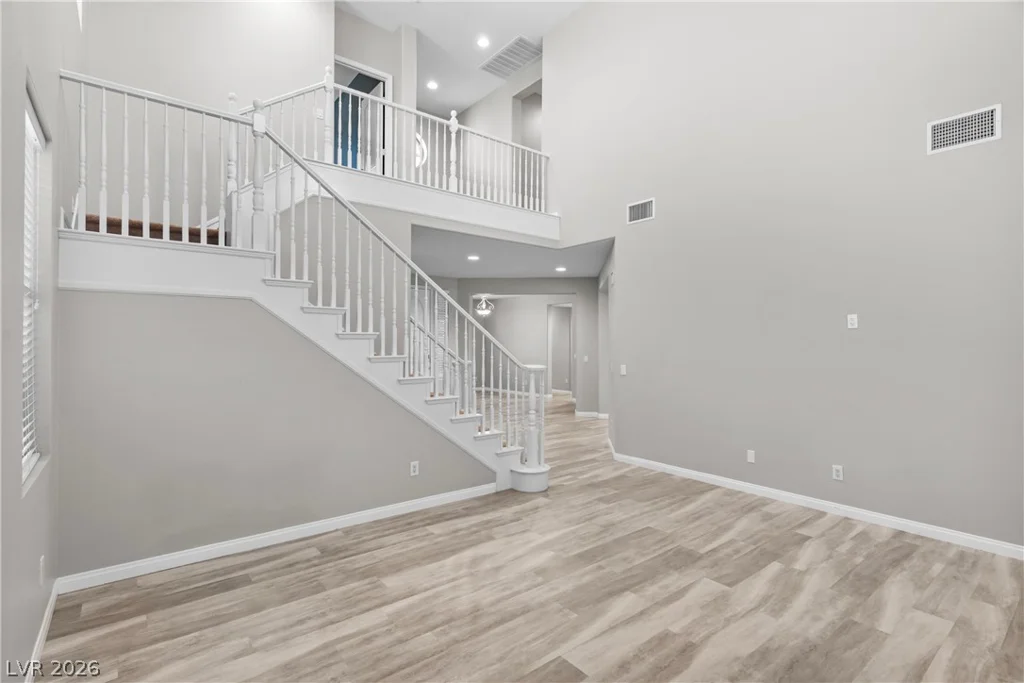 9335 Enchanted Grove, Las Vegas, NV 89149