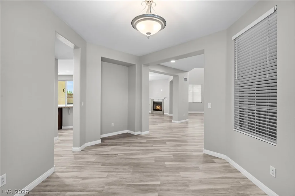 9335 Enchanted Grove, Las Vegas, NV 89149