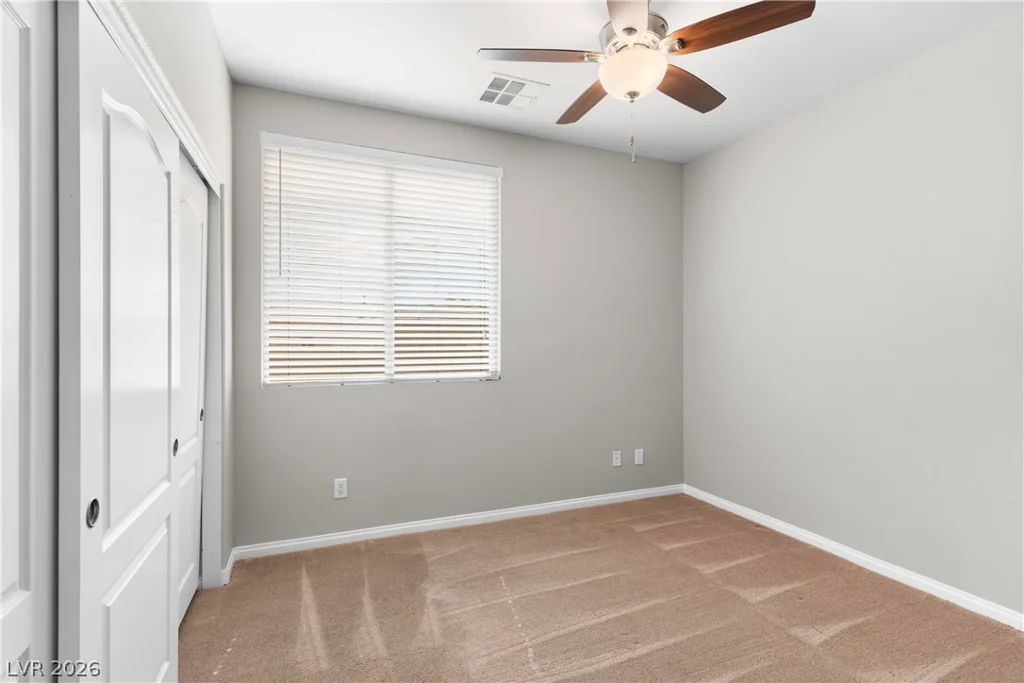9335 Enchanted Grove, Las Vegas, NV 89149