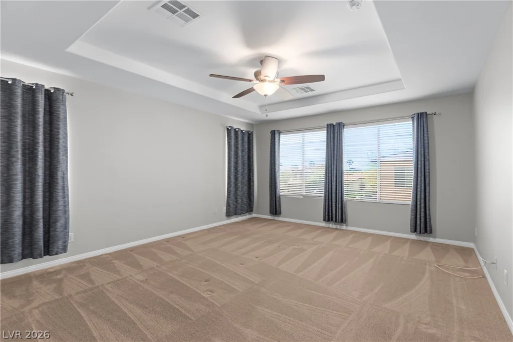 9335 Enchanted Grove, Las Vegas, NV 89149
