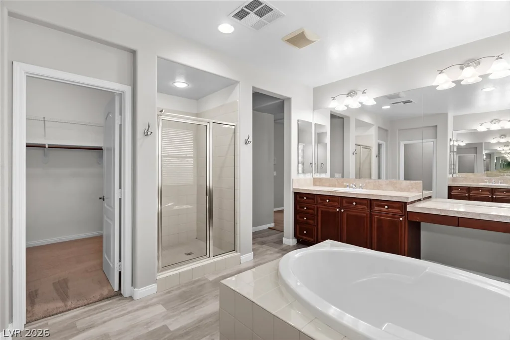 9335 Enchanted Grove, Las Vegas, NV 89149