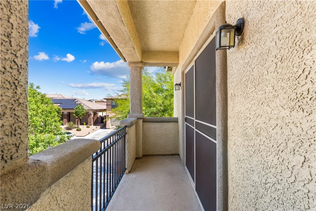 9335 Enchanted Grove, Las Vegas, NV 89149
