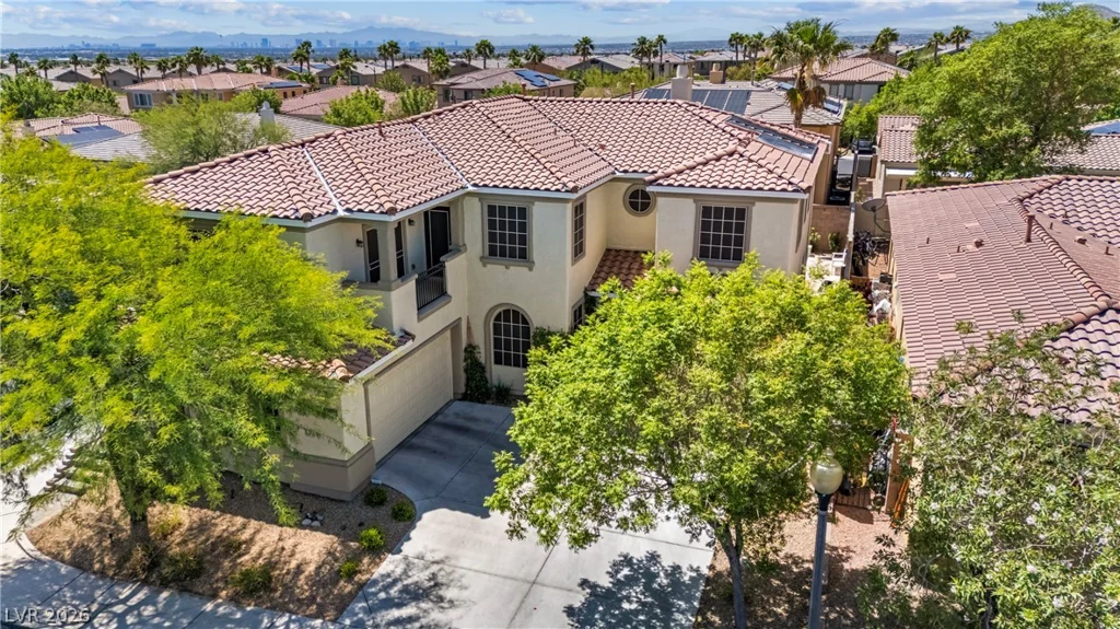9335 Enchanted Grove, Las Vegas, NV 89149