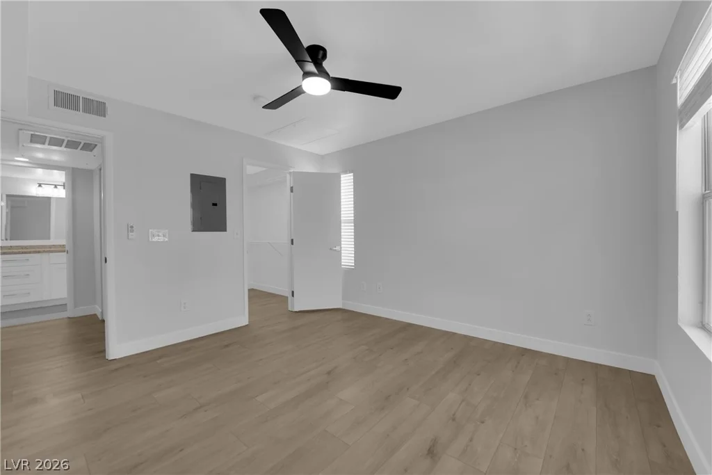 8101 Flamingo, Las Vegas, NV 89147