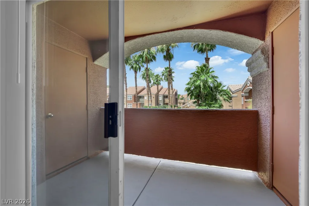 8101 Flamingo, Las Vegas, NV 89147