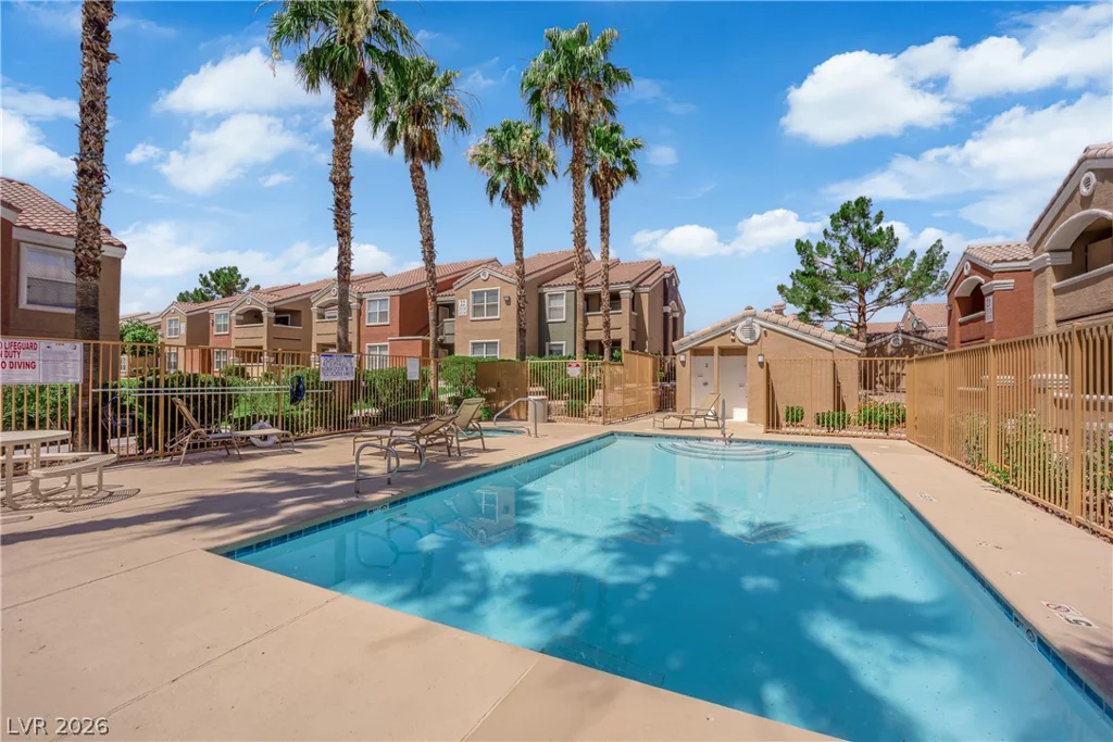 8101 Flamingo, Las Vegas, NV 89147