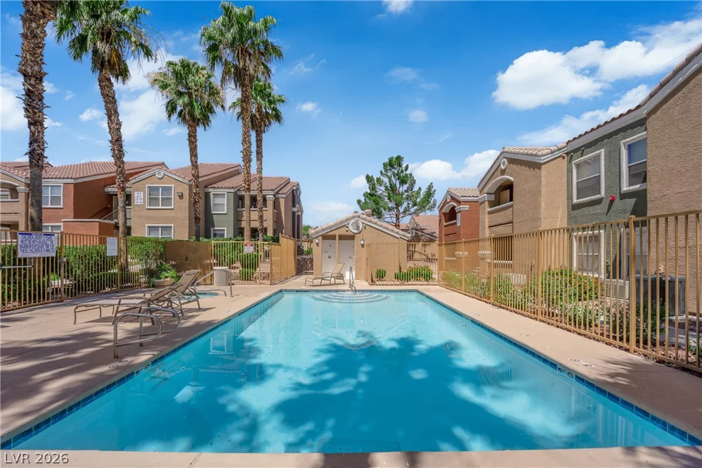 8101 Flamingo, Las Vegas, NV 89147