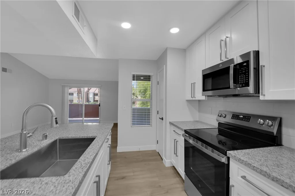 8101 Flamingo, Las Vegas, NV 89147