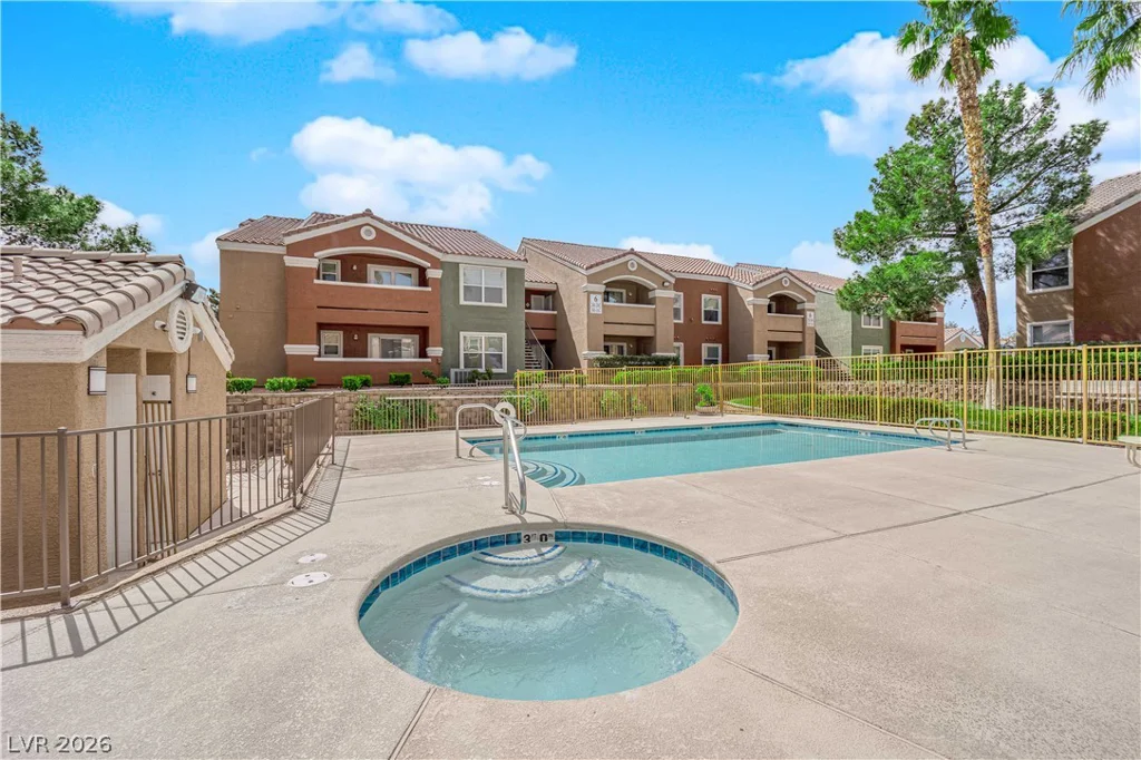 8101 Flamingo, Las Vegas, NV 89147