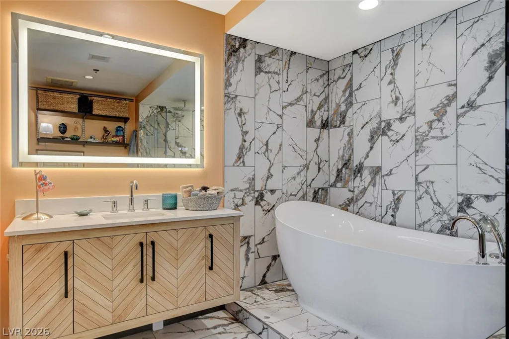 2700 Las Vegas, Las Vegas, NV 89109