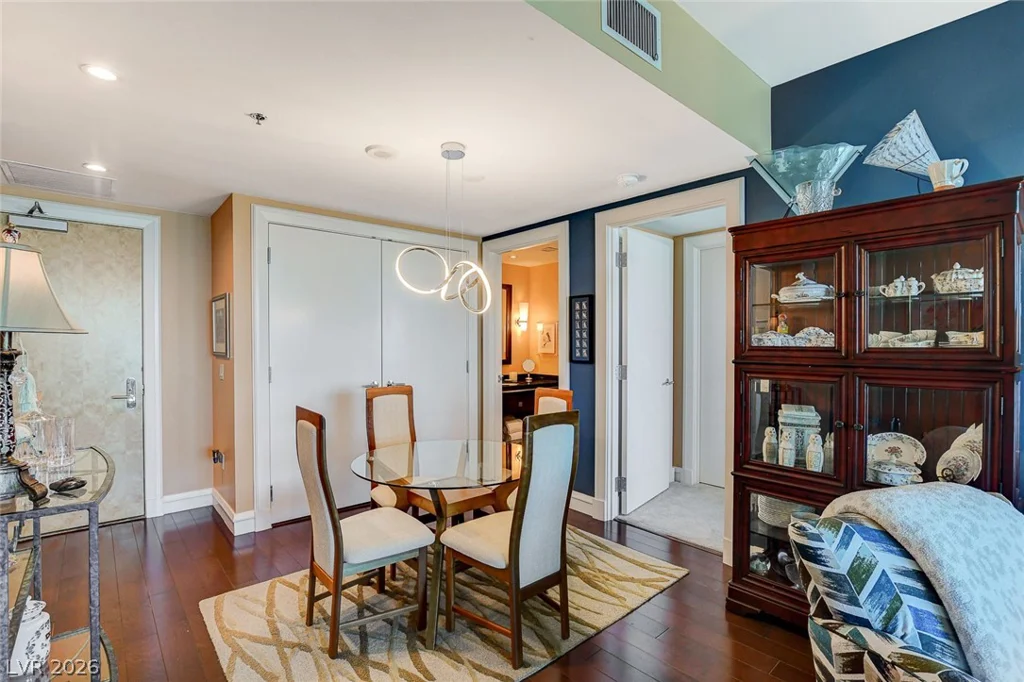 2700 Las Vegas, Las Vegas, NV 89109