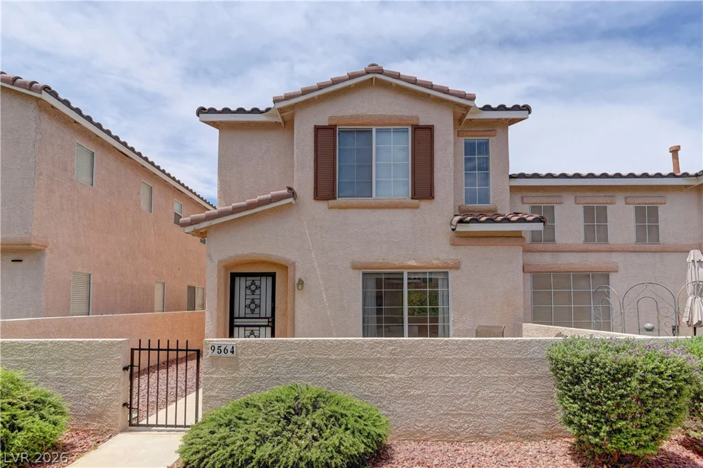 9564 Belle Fountain, Las Vegas, NV 89123