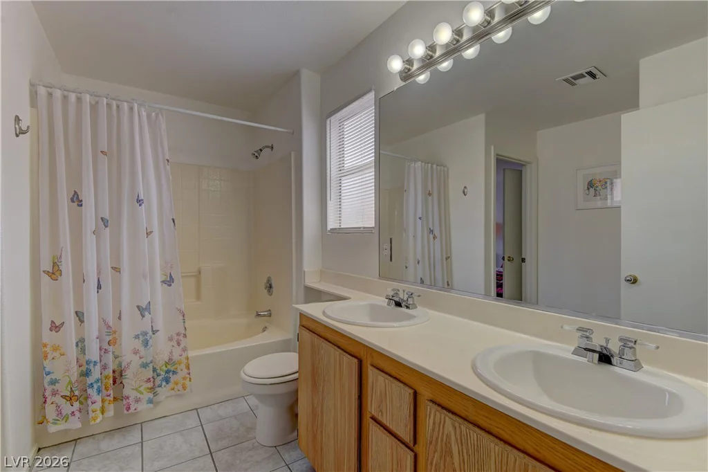 9564 Belle Fountain, Las Vegas, NV 89123