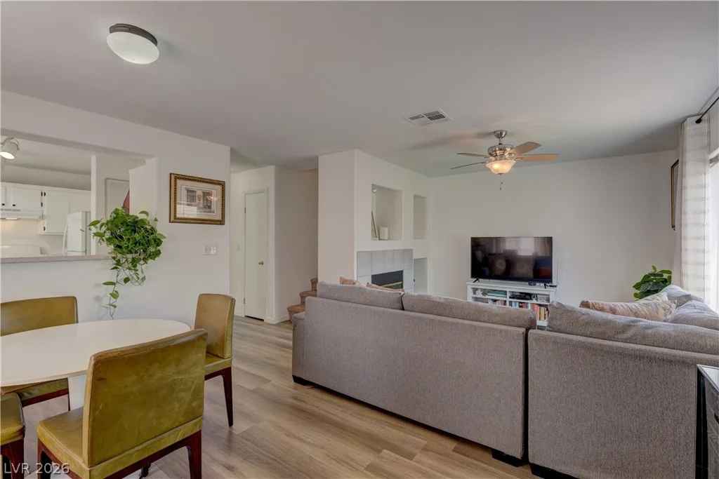 9564 Belle Fountain, Las Vegas, NV 89123