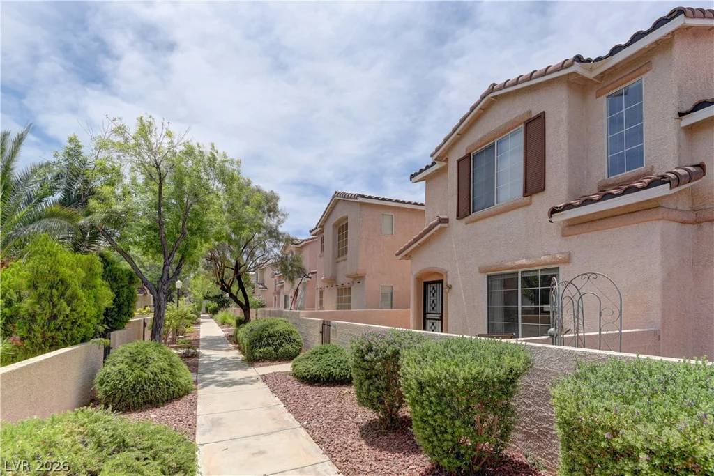9564 Belle Fountain, Las Vegas, NV 89123