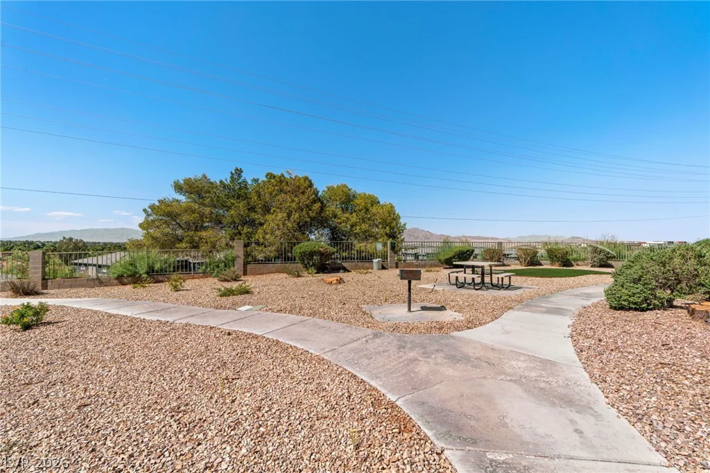 2120 Ramrod, Henderson, NV 89014