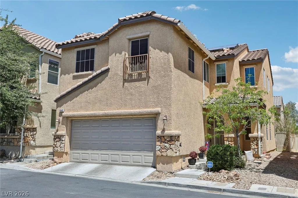 8342 Fort Hallock, Las Vegas, NV 89131