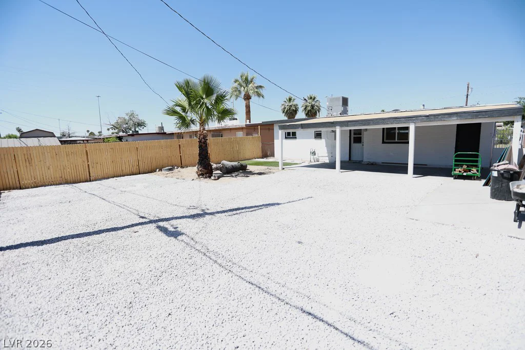 112 Harvard, Las Vegas, NV 89107