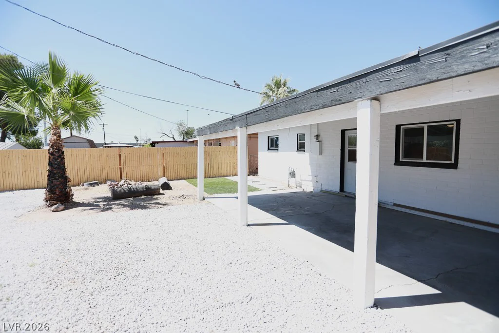 112 Harvard, Las Vegas, NV 89107