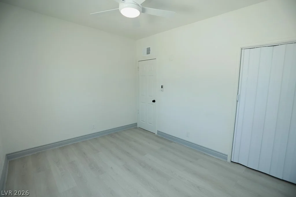112 Harvard, Las Vegas, NV 89107