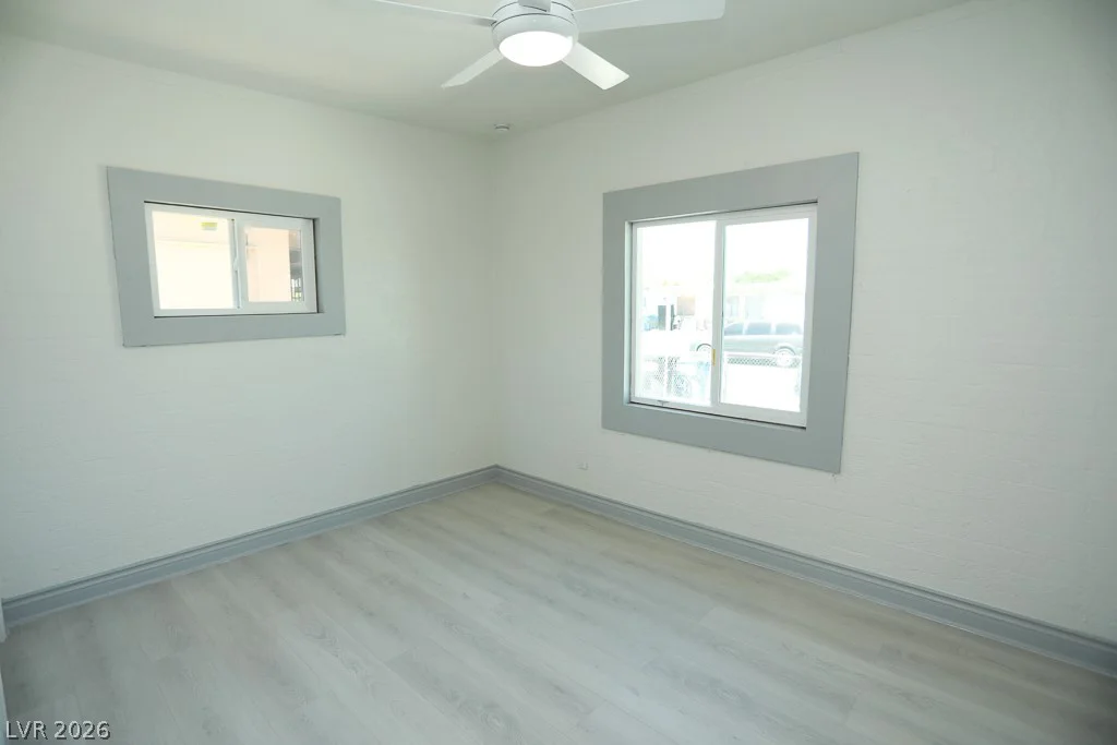 112 Harvard, Las Vegas, NV 89107