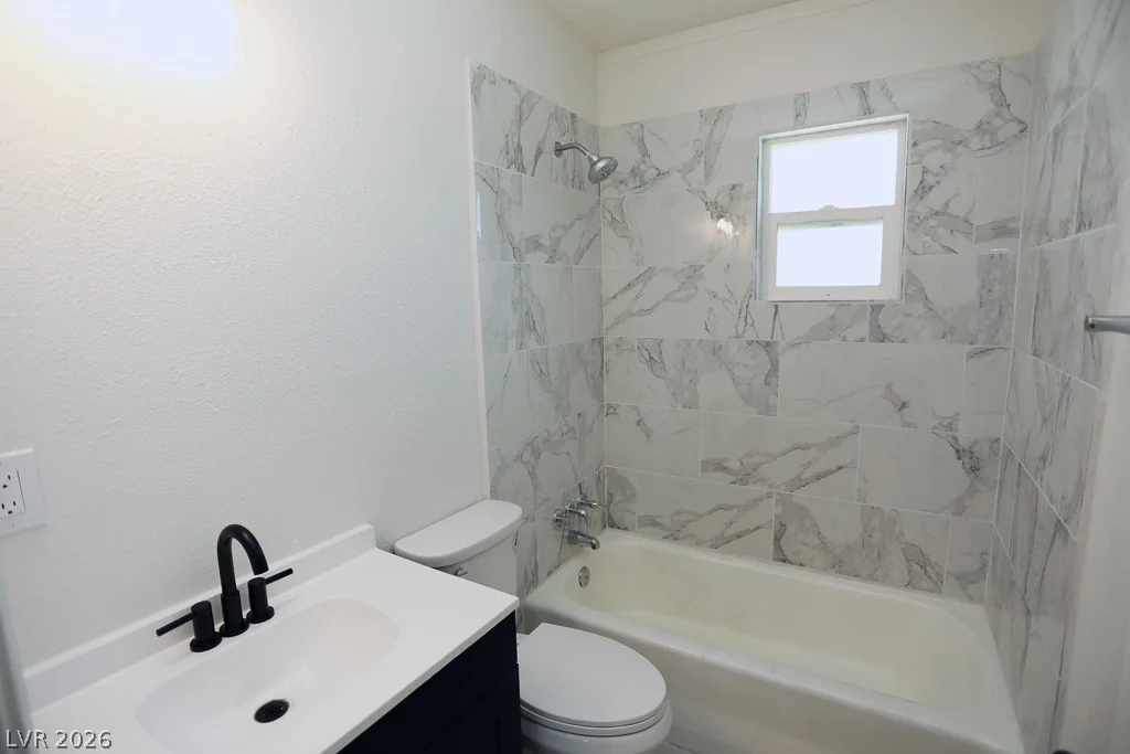 112 Harvard, Las Vegas, NV 89107