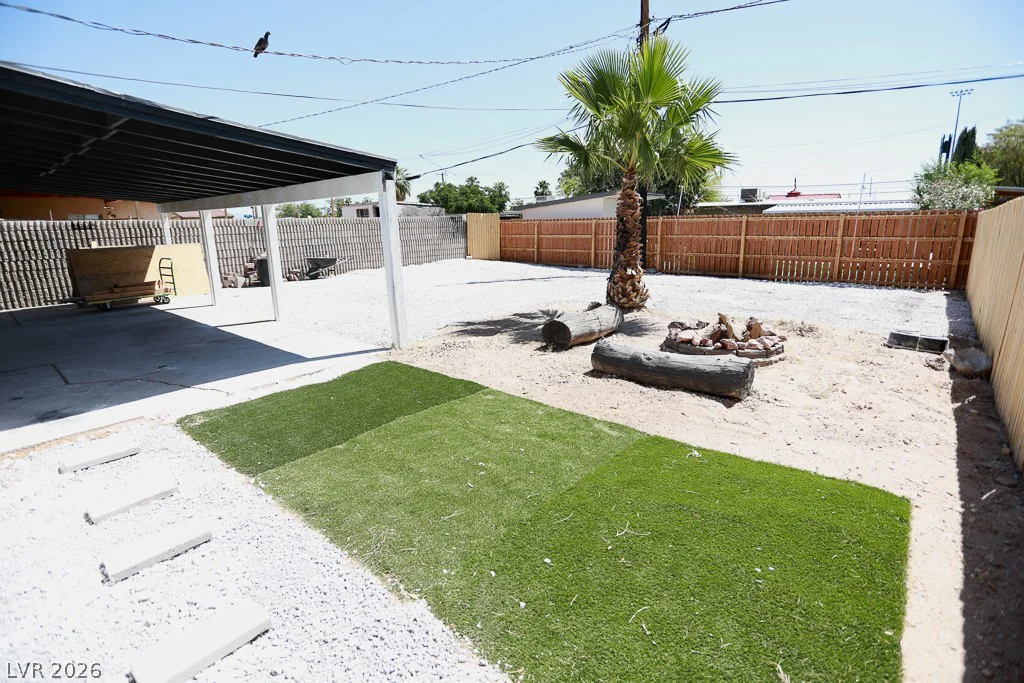 112 Harvard, Las Vegas, NV 89107