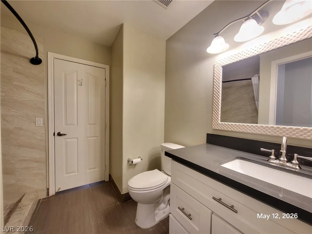 10124 Hill Country, Las Vegas, NV 89134