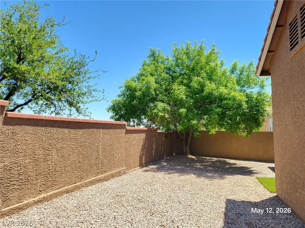 10124 Hill Country, Las Vegas, NV 89134