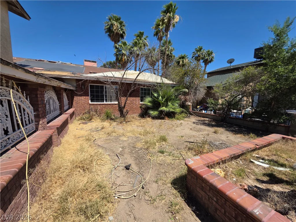 1322 Lucky, Las Vegas, NV 89104