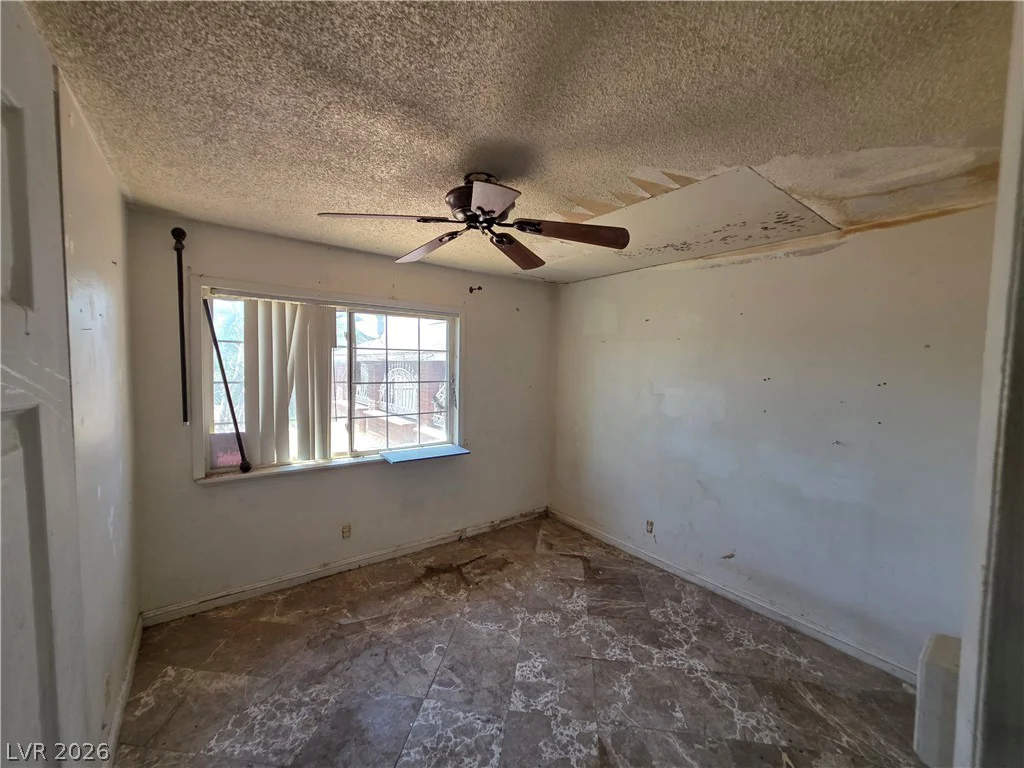 1322 Lucky, Las Vegas, NV 89104