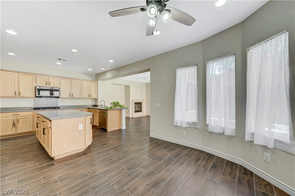 6437 Boatbill, North Las Vegas, NV 89084