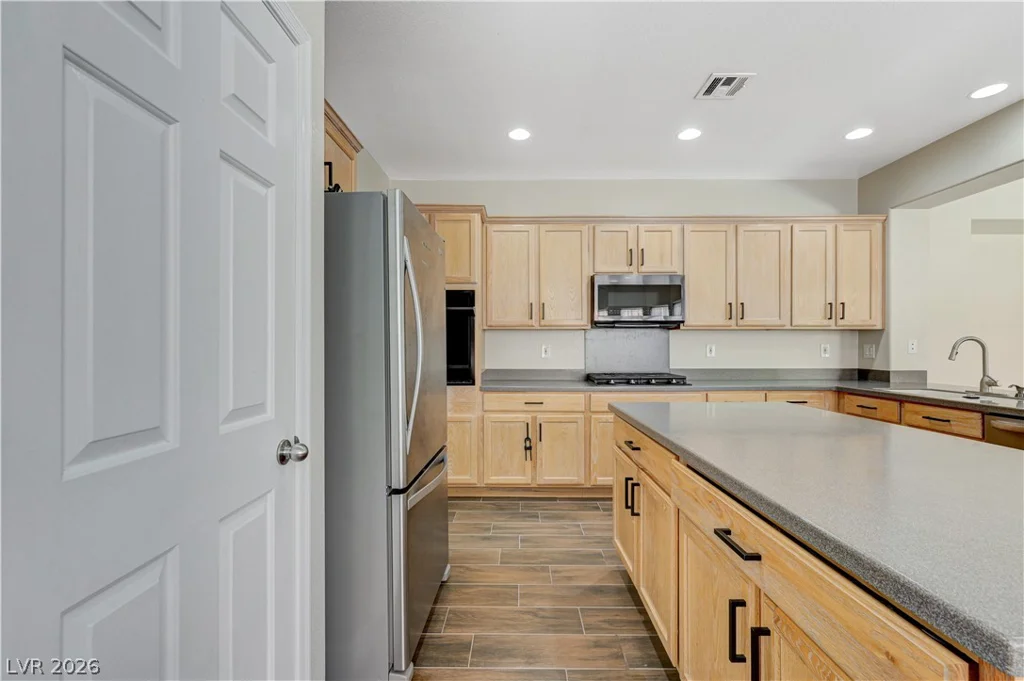 6437 Boatbill, North Las Vegas, NV 89084