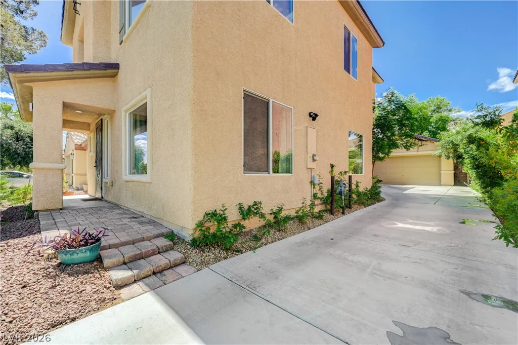 6437 Boatbill, North Las Vegas, NV 89084