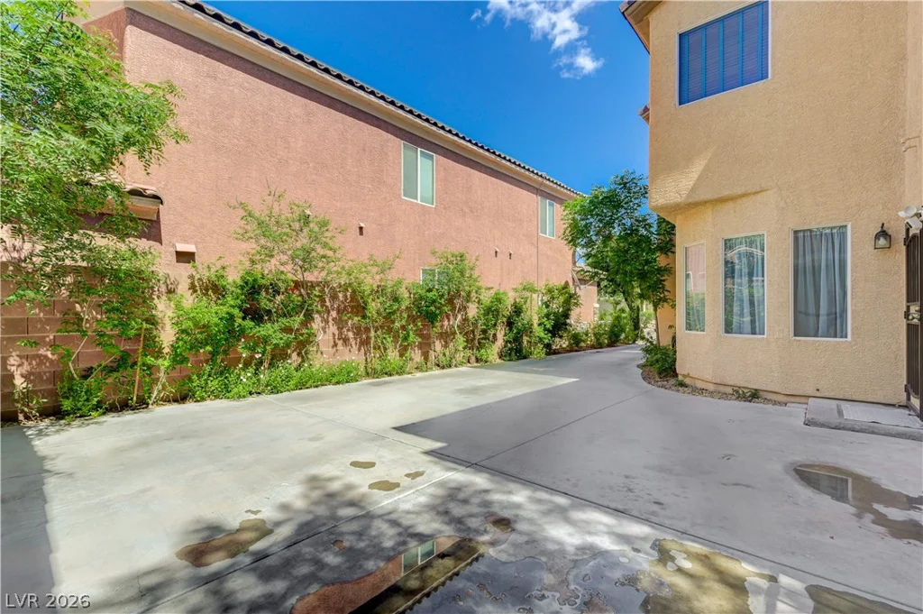 6437 Boatbill, North Las Vegas, NV 89084