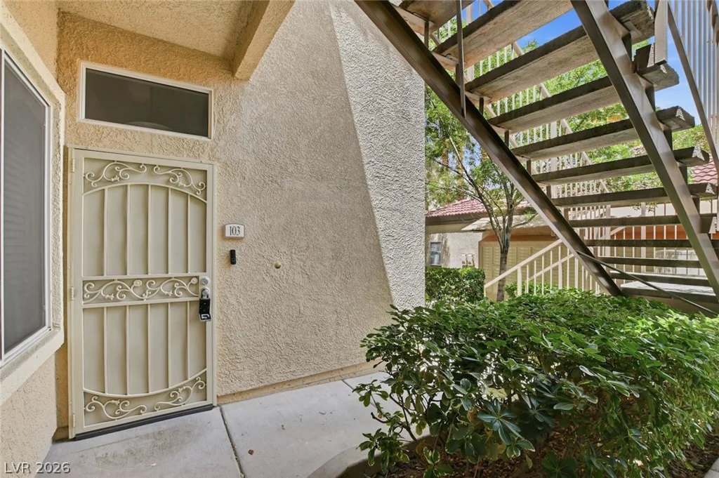 10650 Calico Mountain, Las Vegas, NV 89129