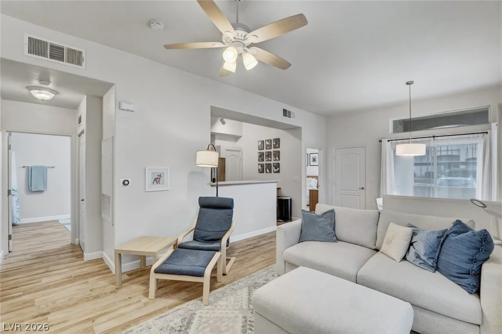10650 Calico Mountain, Las Vegas, NV 89129