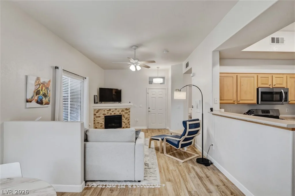 10650 Calico Mountain, Las Vegas, NV 89129